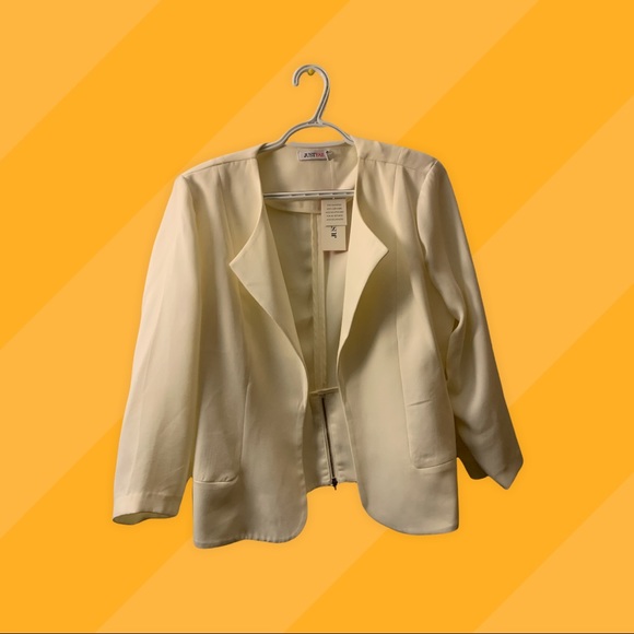 JustFab Jackets & Blazers - Nice Cream blazer. Size L. Just fab is the brand. New with tags.